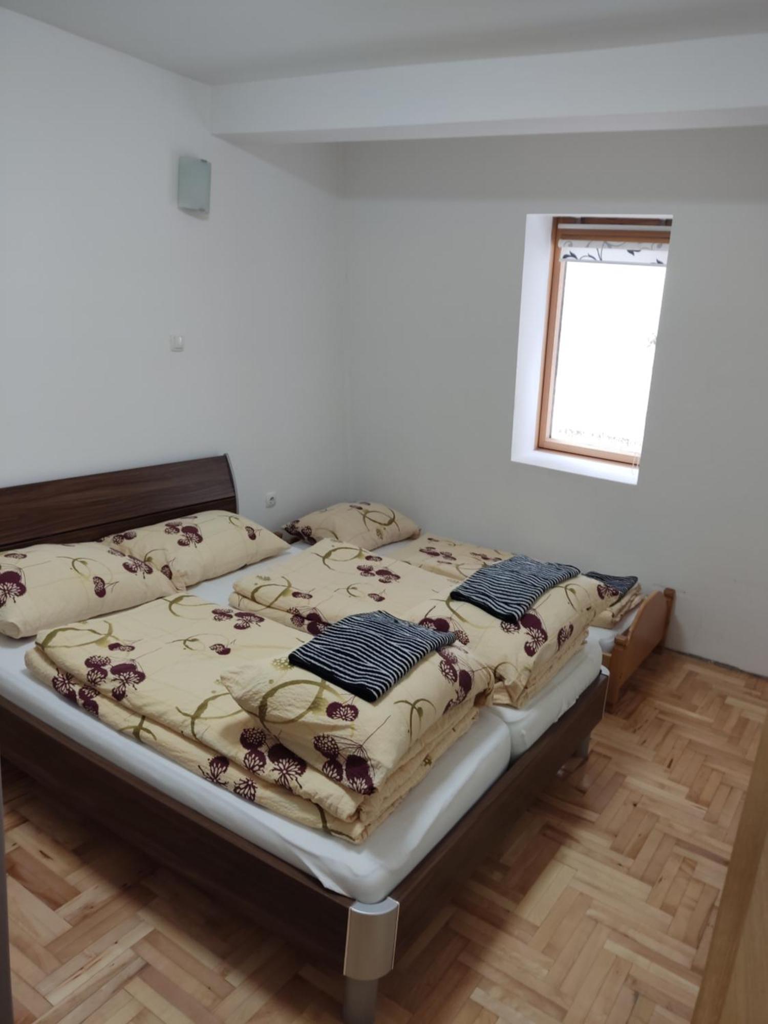Apartmani Colic Vlasic Bagian luar foto
