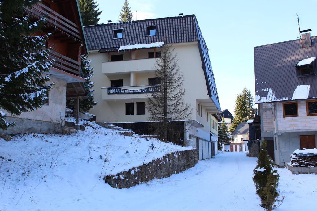 Apartmani Colic Vlasic Bagian luar foto